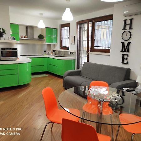 Phoenix House เนเปิลส์ ภายนอก รูปภาพ
