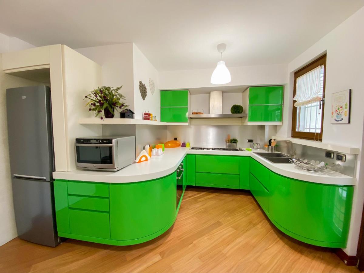 Phoenix House เนเปิลส์ ภายนอก รูปภาพ